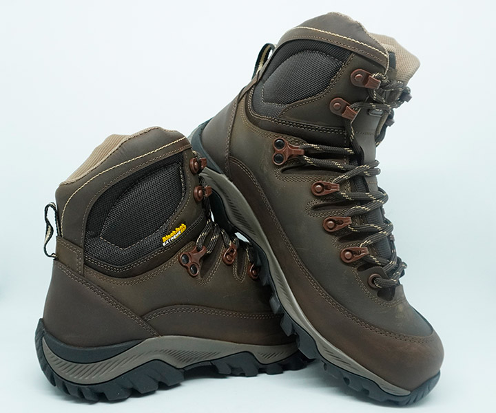 Bota Outdoor Adventure color café para hombre - 978