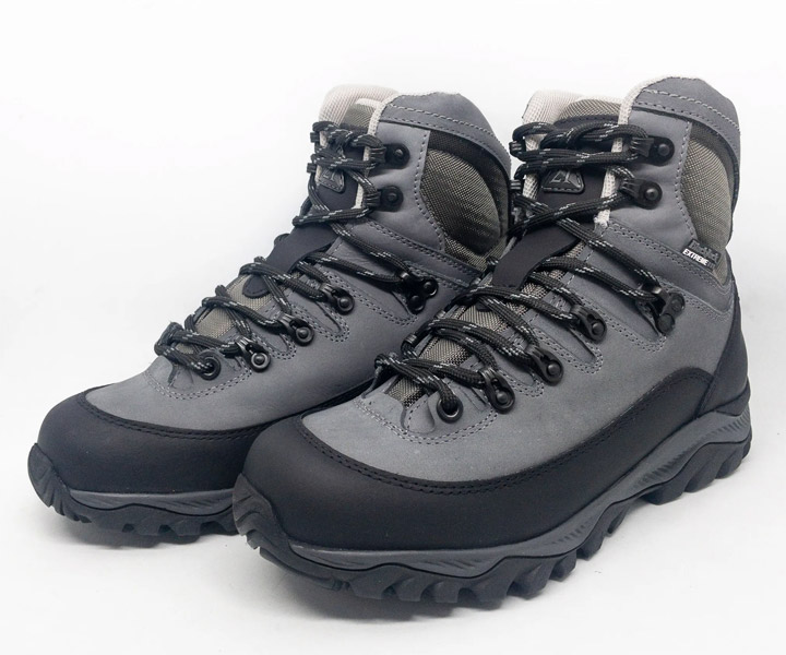 Bota Outdoor Adventure color gris para hombre - 414
