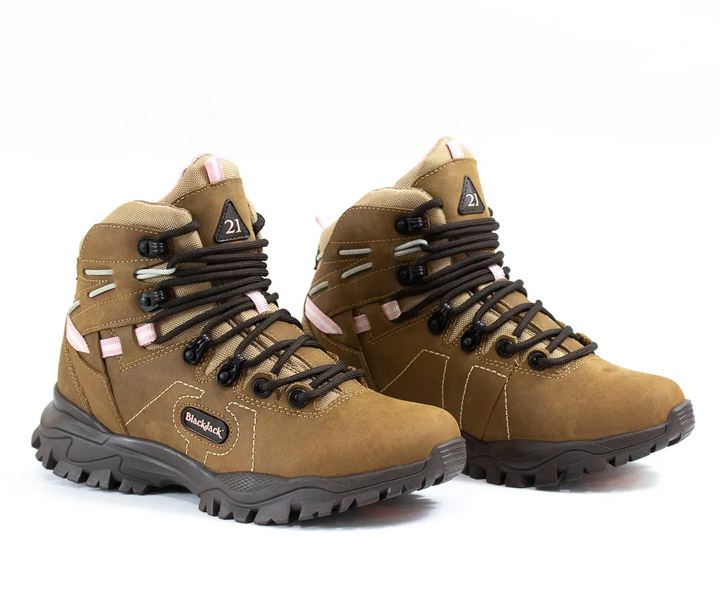 Bota Outdoor Amazona color vainilla para mujer - 602
