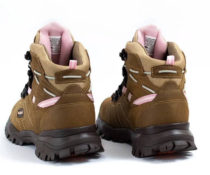 Bota Outdoor Amazona color vainilla para mujer - 604
