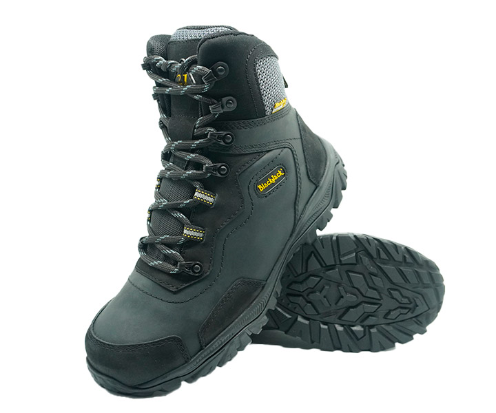 Bota Outdoor Falcom color negro para hombre - 1007