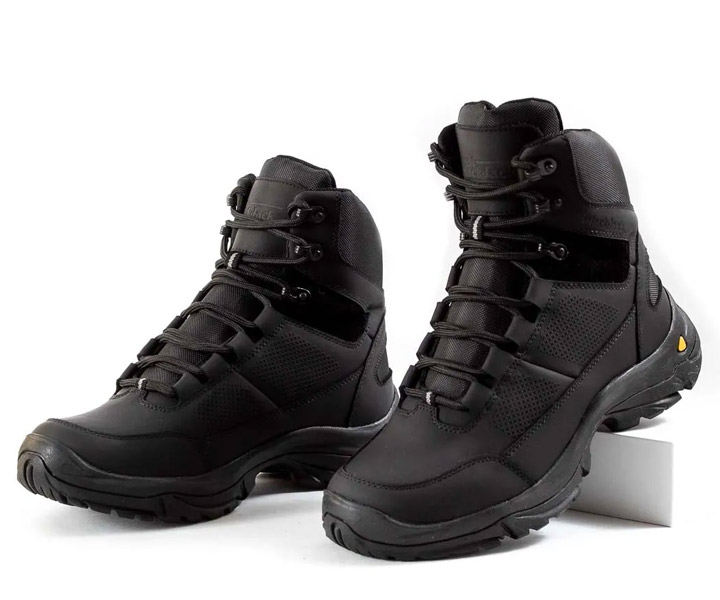 Bota Outdoor Forest color negro para hombre - 282