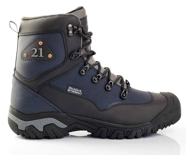 Bota Outdoor Konnor color negro azul para hombre - 316