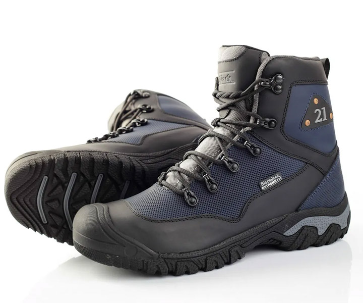 Bota Outdoor Konnor color negro azul para hombre - 318
