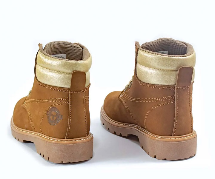 Bota Outdoor Tauro W color avellana para mujer - 502