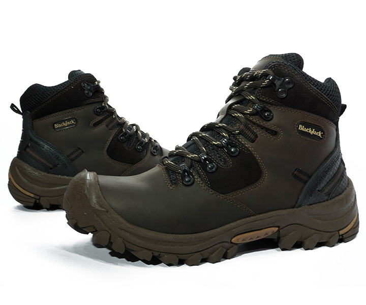 Bota outdoor Zeus color Café para hombre - 1501