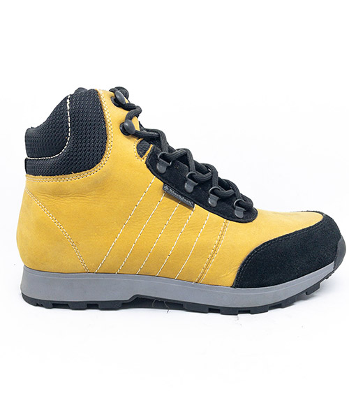 Bota outdoor referencia 994 color oro sin puntera