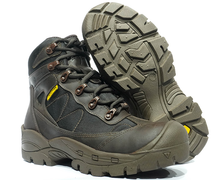 Bota de seguridad Iron W color café para mujer - 1142