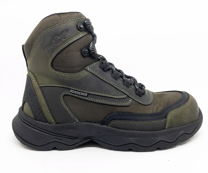 Bota de seguridad Titanium color verde para hombre - 657
