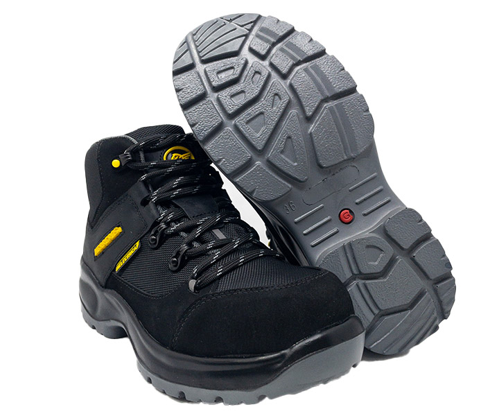 Bota de seguridad Valkyria color negro para mujer - 870